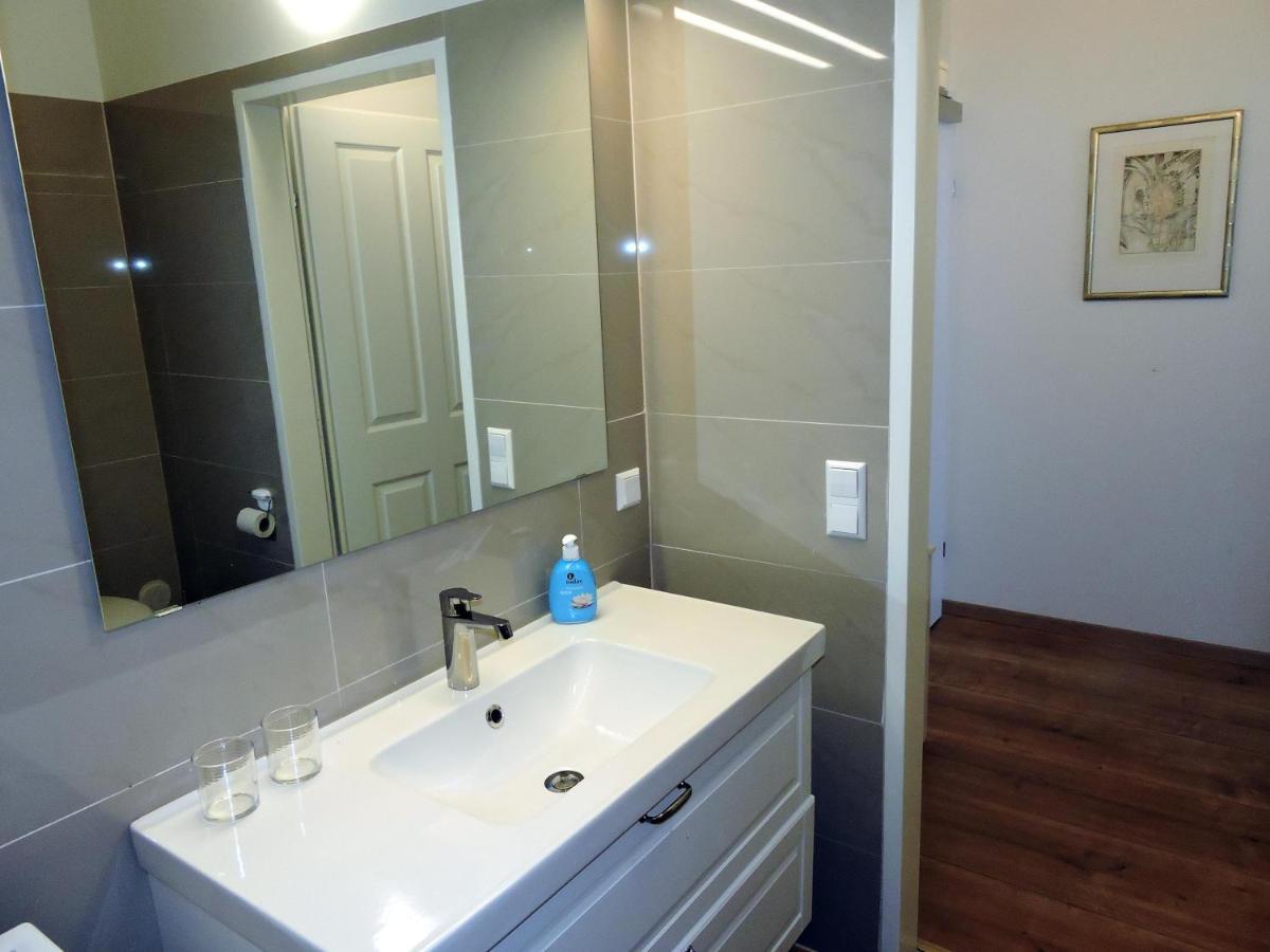 213 Prag, Studio Apartment, 27M2, 1-2 Personen クラーゲンフルト エクステリア 写真