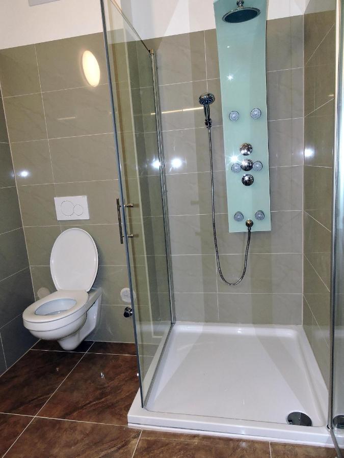 213 Prag, Studio Apartment, 27M2, 1-2 Personen クラーゲンフルト エクステリア 写真