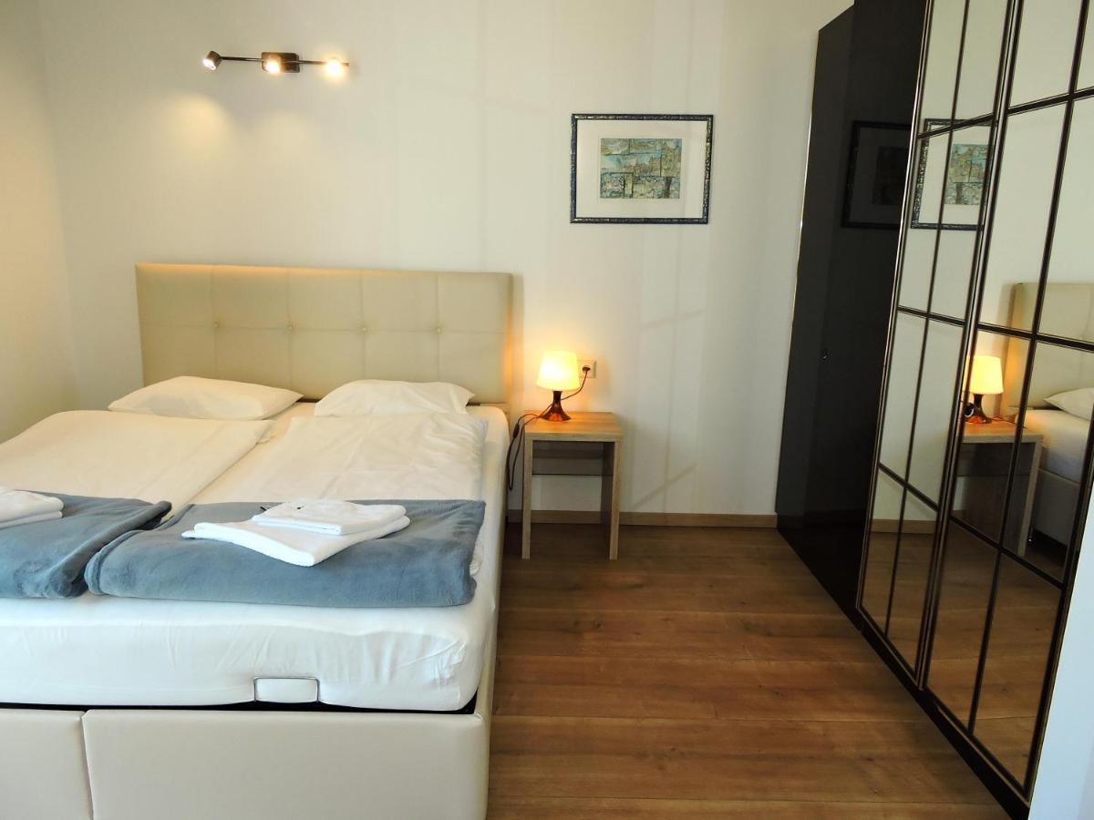213 Prag, Studio Apartment, 27M2, 1-2 Personen クラーゲンフルト エクステリア 写真