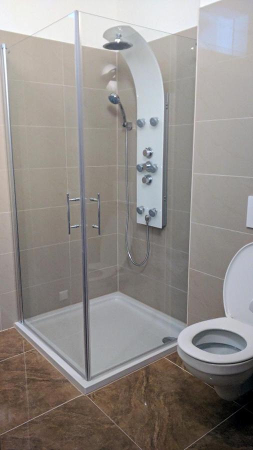 213 Prag, Studio Apartment, 27M2, 1-2 Personen クラーゲンフルト エクステリア 写真