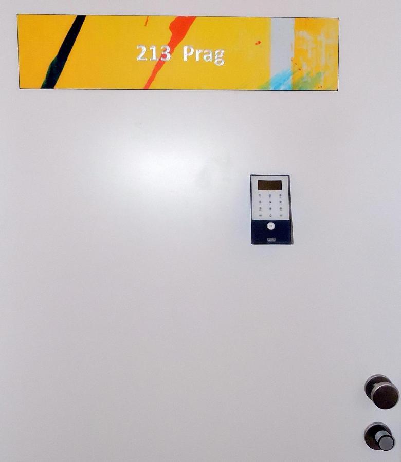 213 Prag, Studio Apartment, 27M2, 1-2 Personen クラーゲンフルト エクステリア 写真